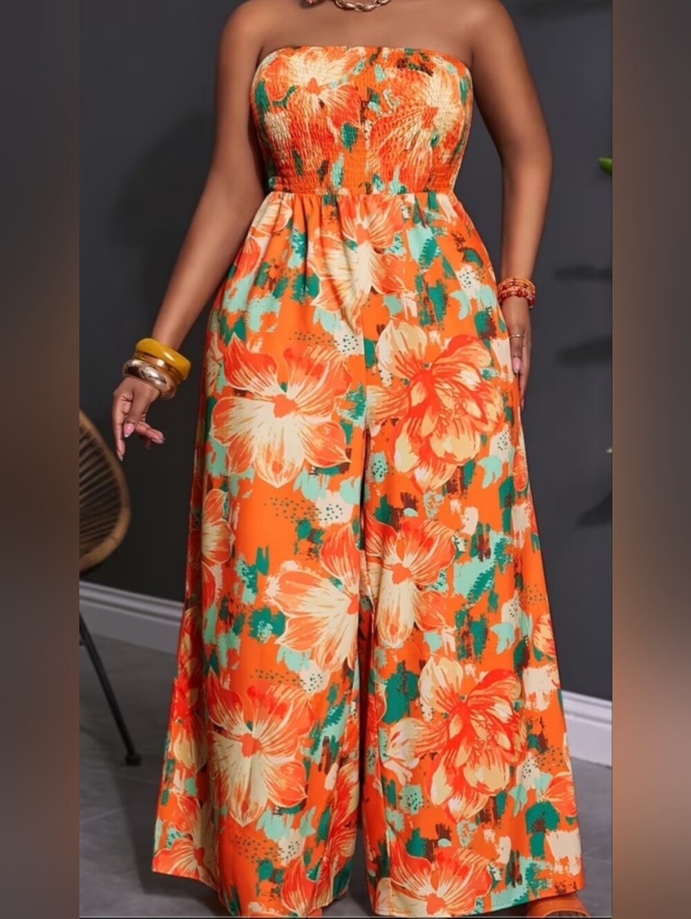 Floral print Jumpsuit size 1xl equals size 14/16 NWOT